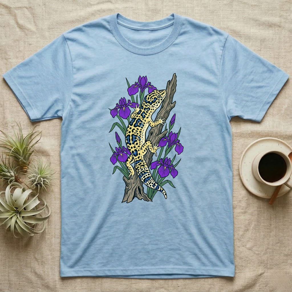 Light blue t-shirt with a leopard gecko and purple irises design.