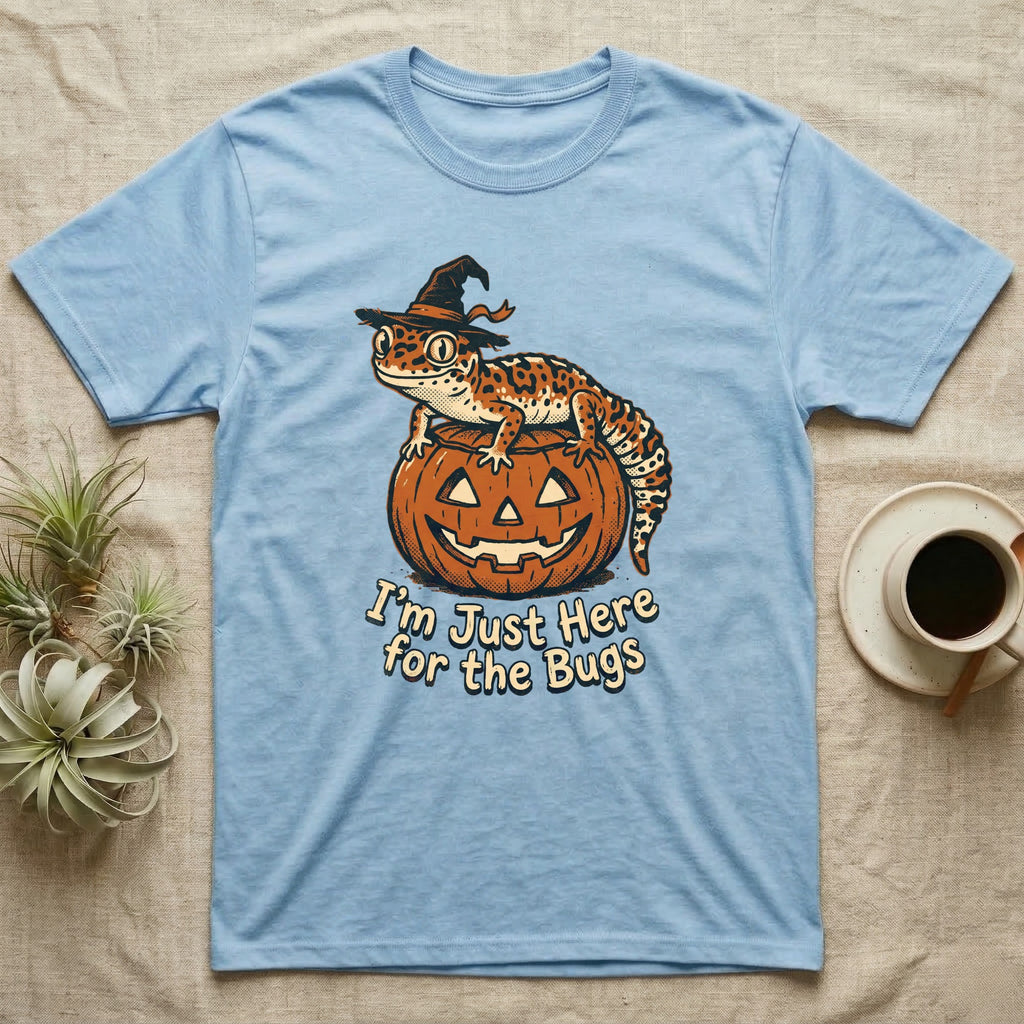 Leopard Gecko Here For Bugs T-Shirt in Light Blue — Vintage cartoon leopard gecko in a witch hat on a jack-o'-lantern, "I'm Just Here for the Bugs."