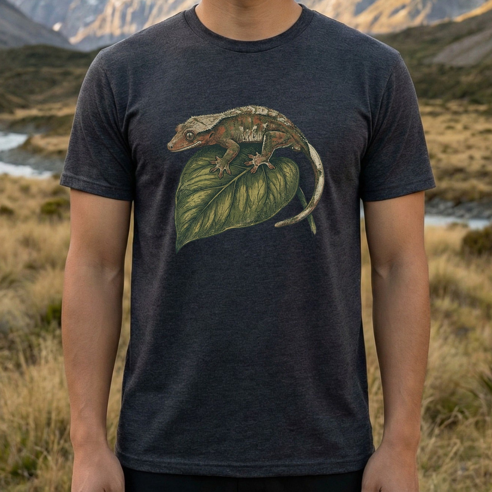 Geometric Gecko on Leaf Graphic T-shirt