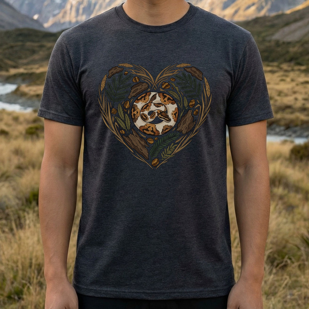 Heart Shaped Nature Design Graphic T-Shirt