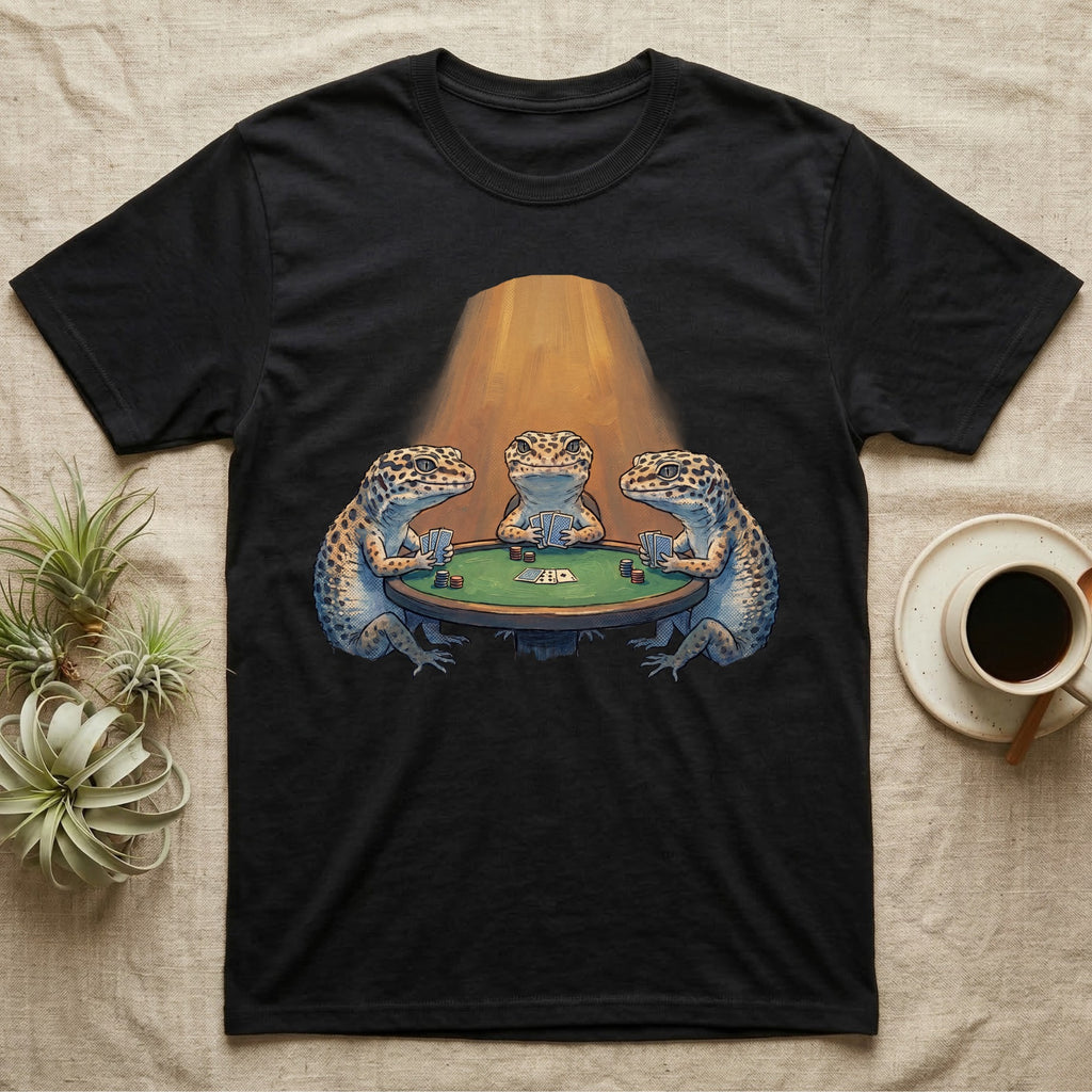 Leopard Gecko Poker T-Shirt in Black — Vintage oil-painting tableau of three leopard geckos playing poker around a green-felt table in warm amber light.