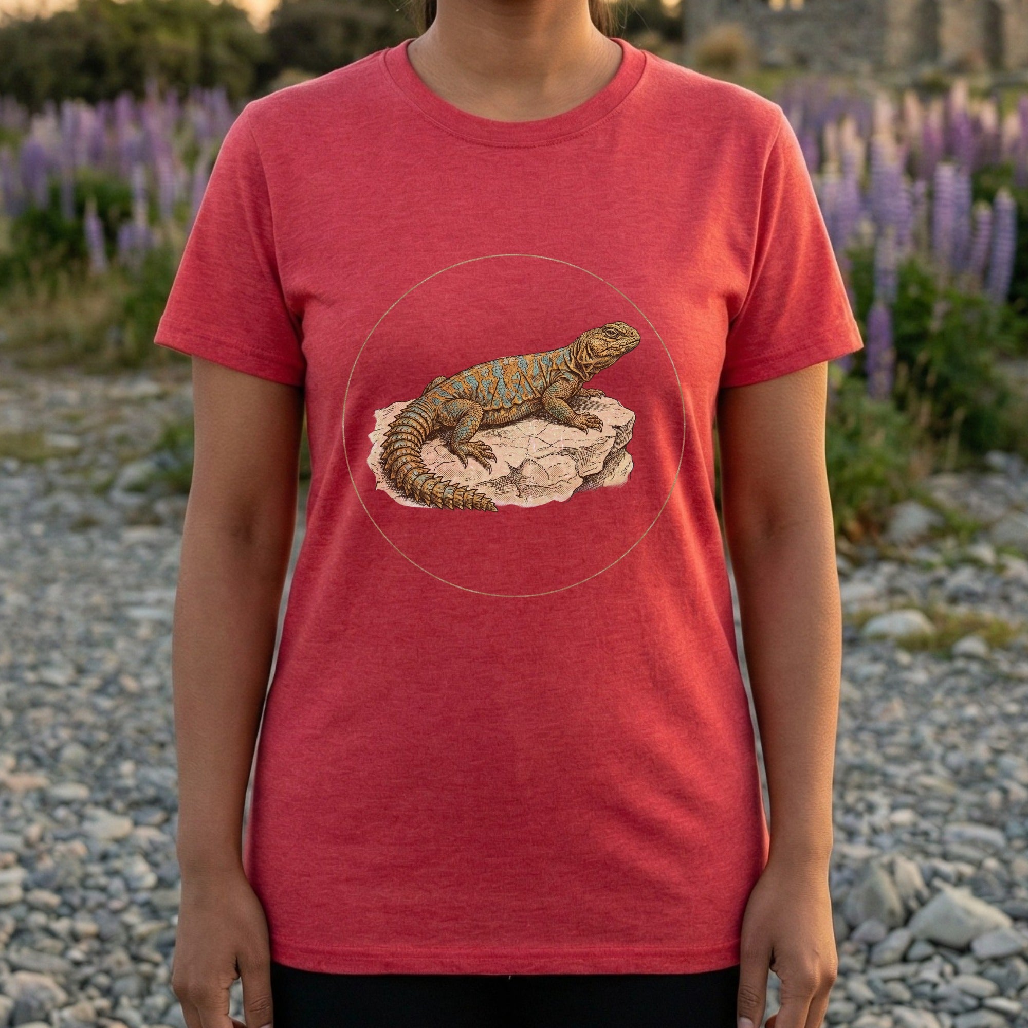 Red T-Shirt with Detailed Lizard Illustration Design